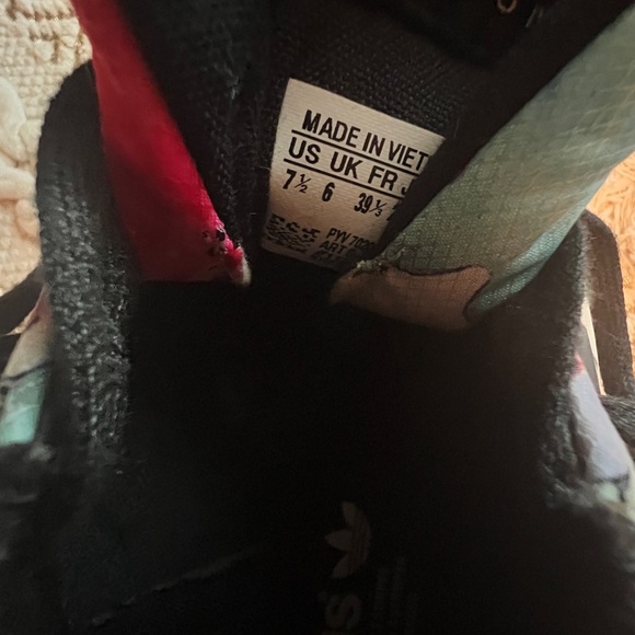 Wow Adidas ZX Flux women’s size 7.5 - Picture 5 of 10